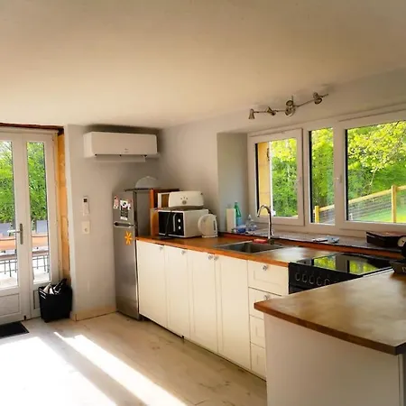 Maison Climatisee Avec Jacuzzi A 10 Min De Sarlat-la-Caneda